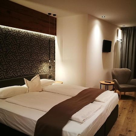 Cevedale Living Romance Hotel Cogolo Esterno foto